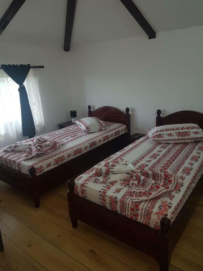 Casa Dyny 2 Mai Hotel Екстериор снимка